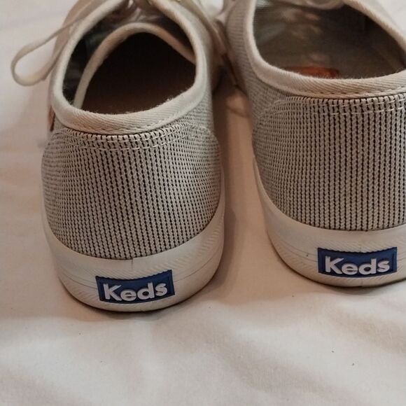 KEDS LACE up canvas sneakers size 9.5 - Picture 5 of 10